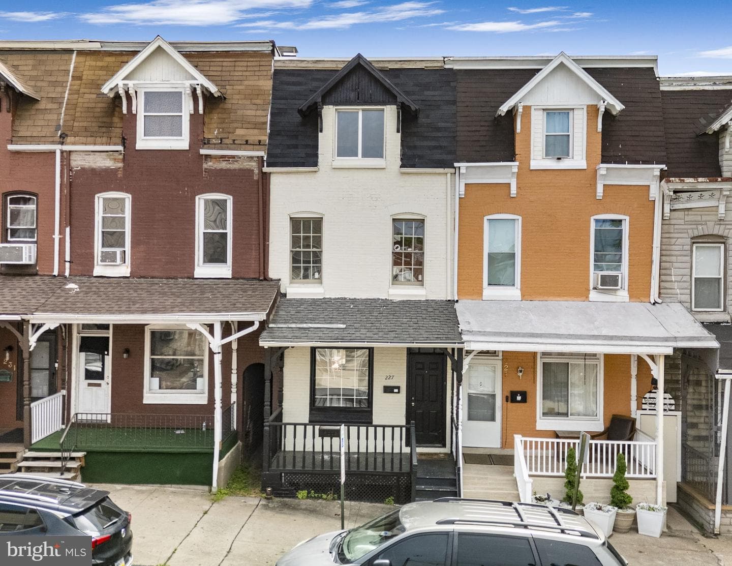 227 N Front Street photo 2