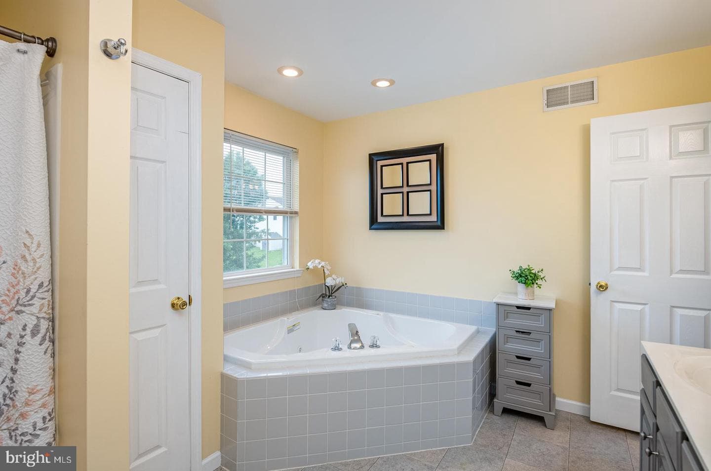 105 Kettle Lane photo 23