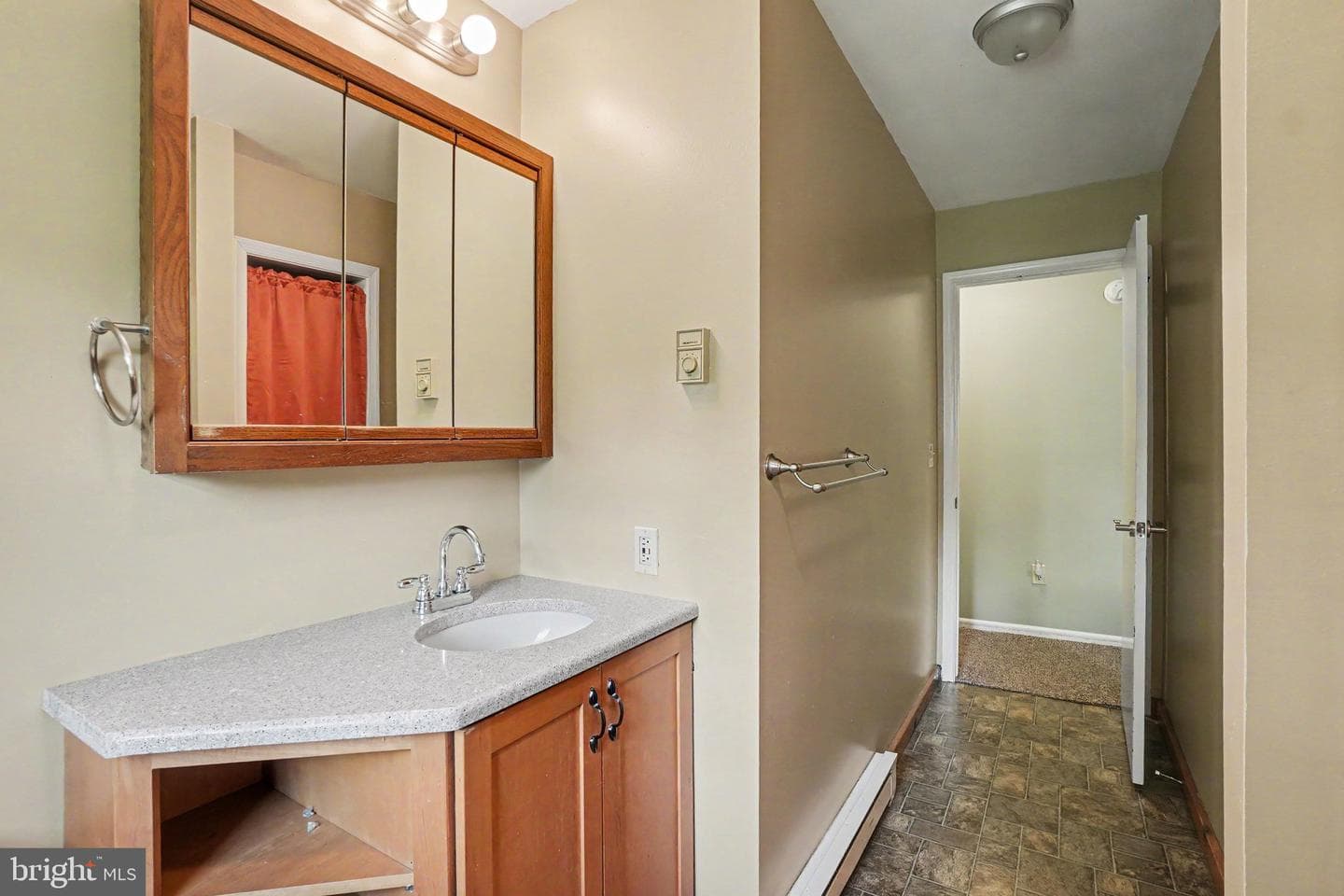 520 Schoolhouse Road photo 19