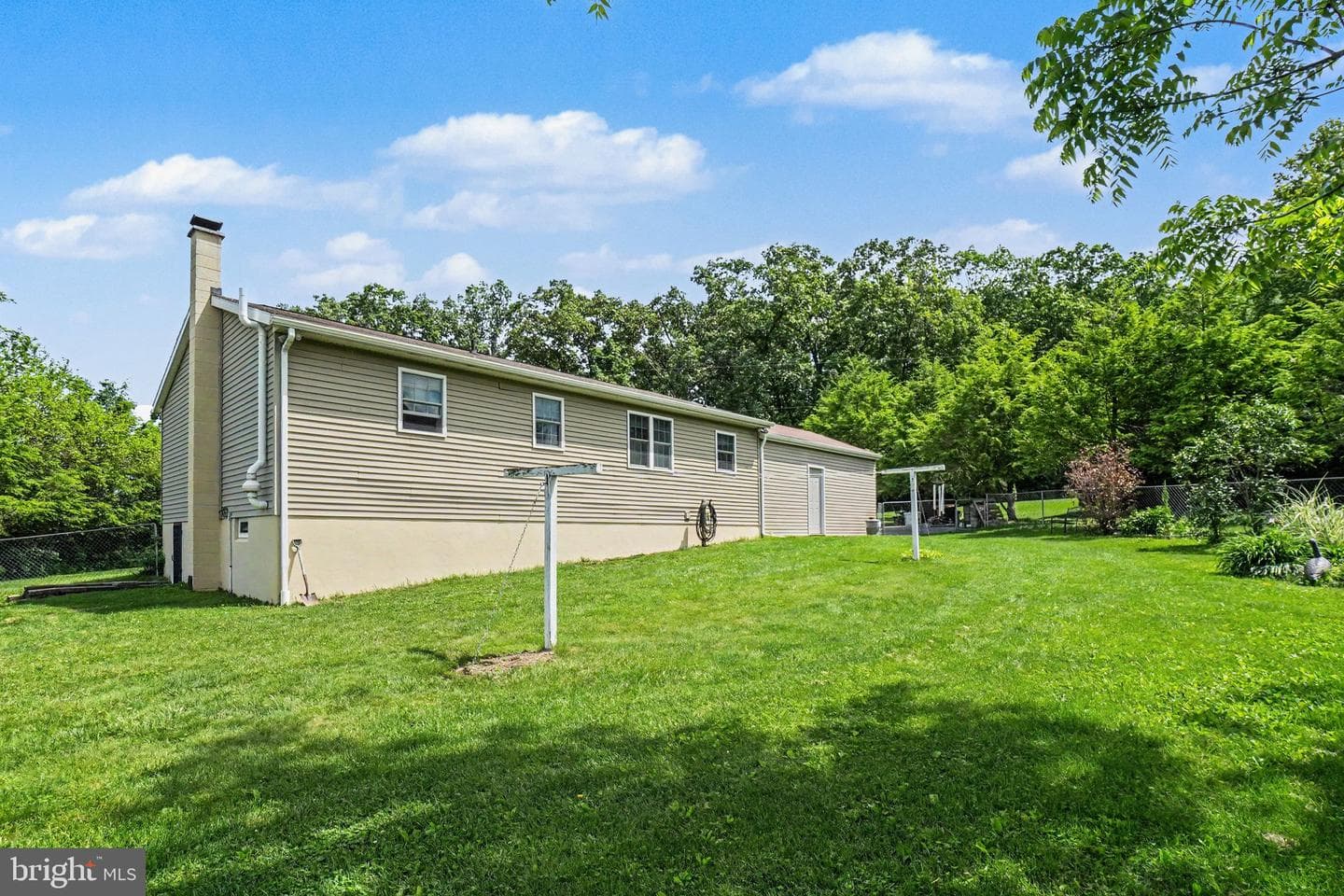 520 Schoolhouse Road photo 30