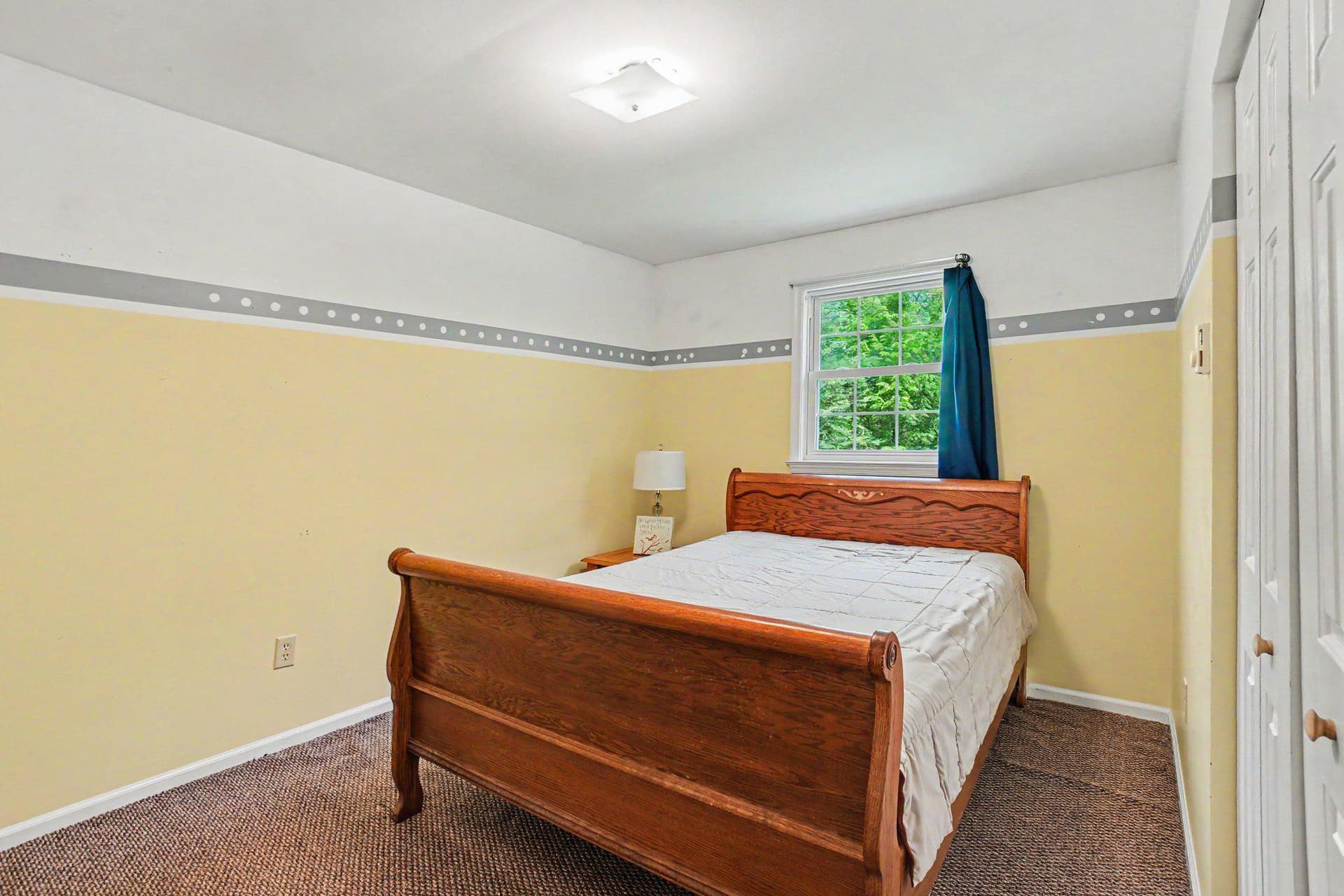 520 Schoolhouse Road photo 9