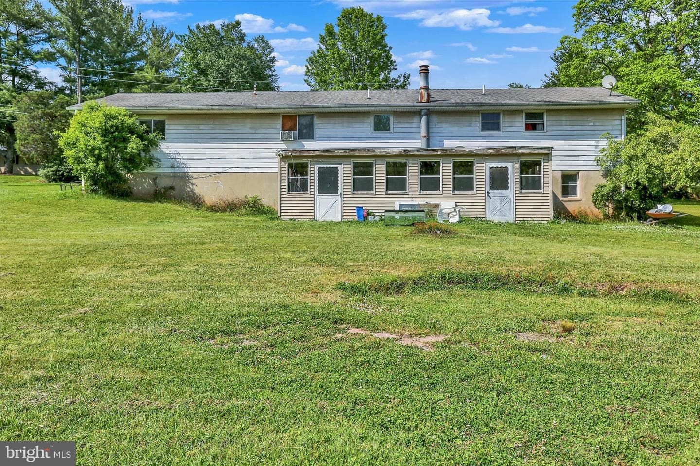 88 Spruce Avenue photo 65