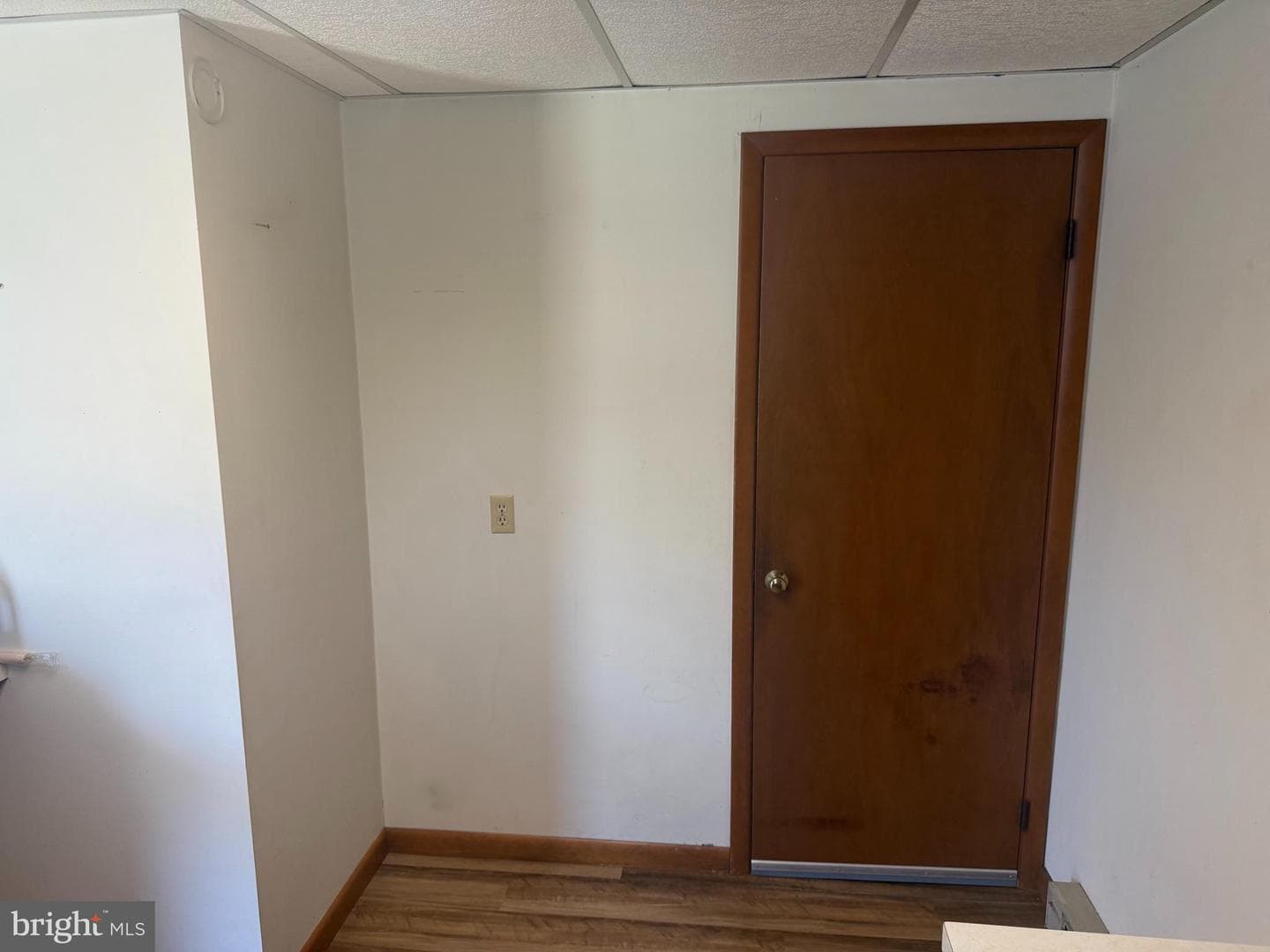 529 Linden Street photo 6