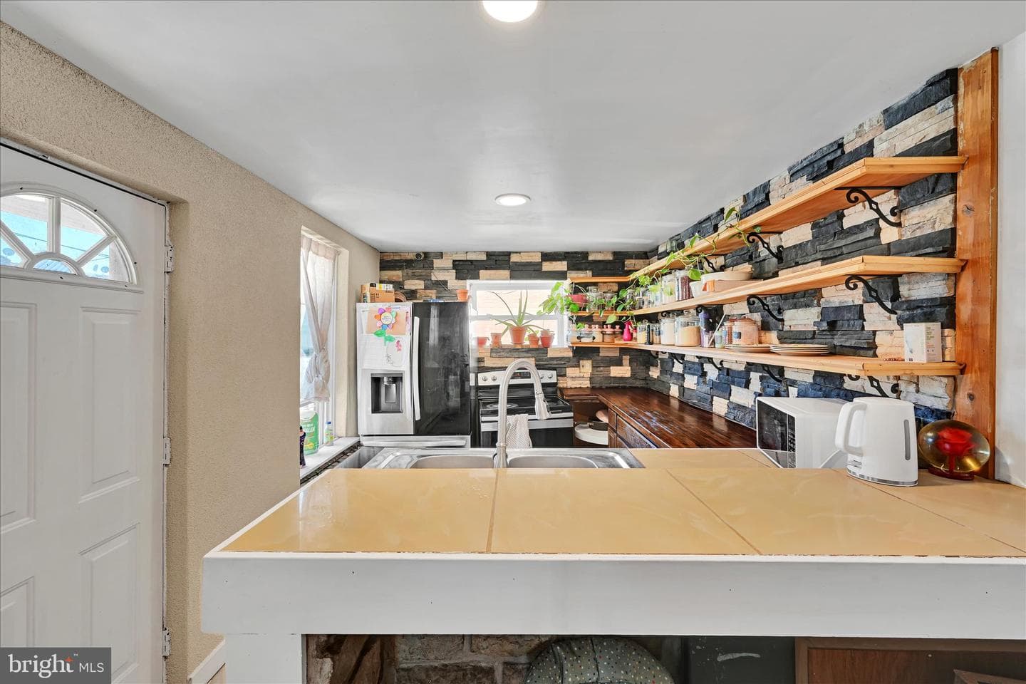 138 S 11th Street photo 12