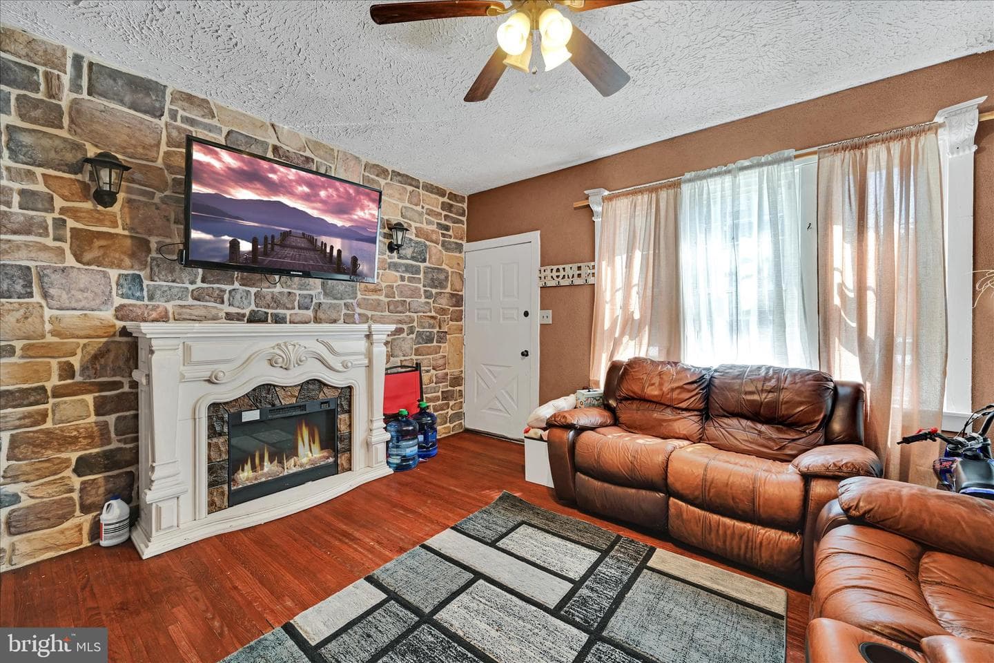 138 S 11th Street photo 8
