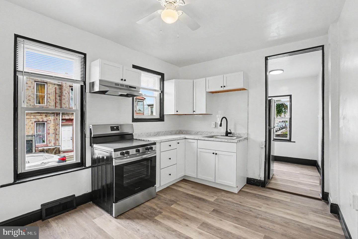 1231 Oley Street photo 10