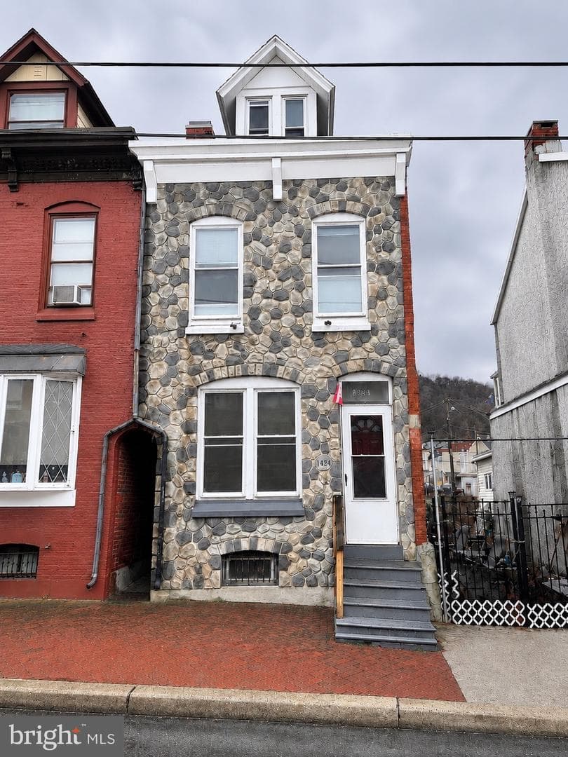 1424 Muhlenberg Street, Reading