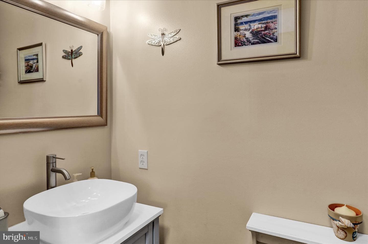 405 S Sandy Lane photo 17