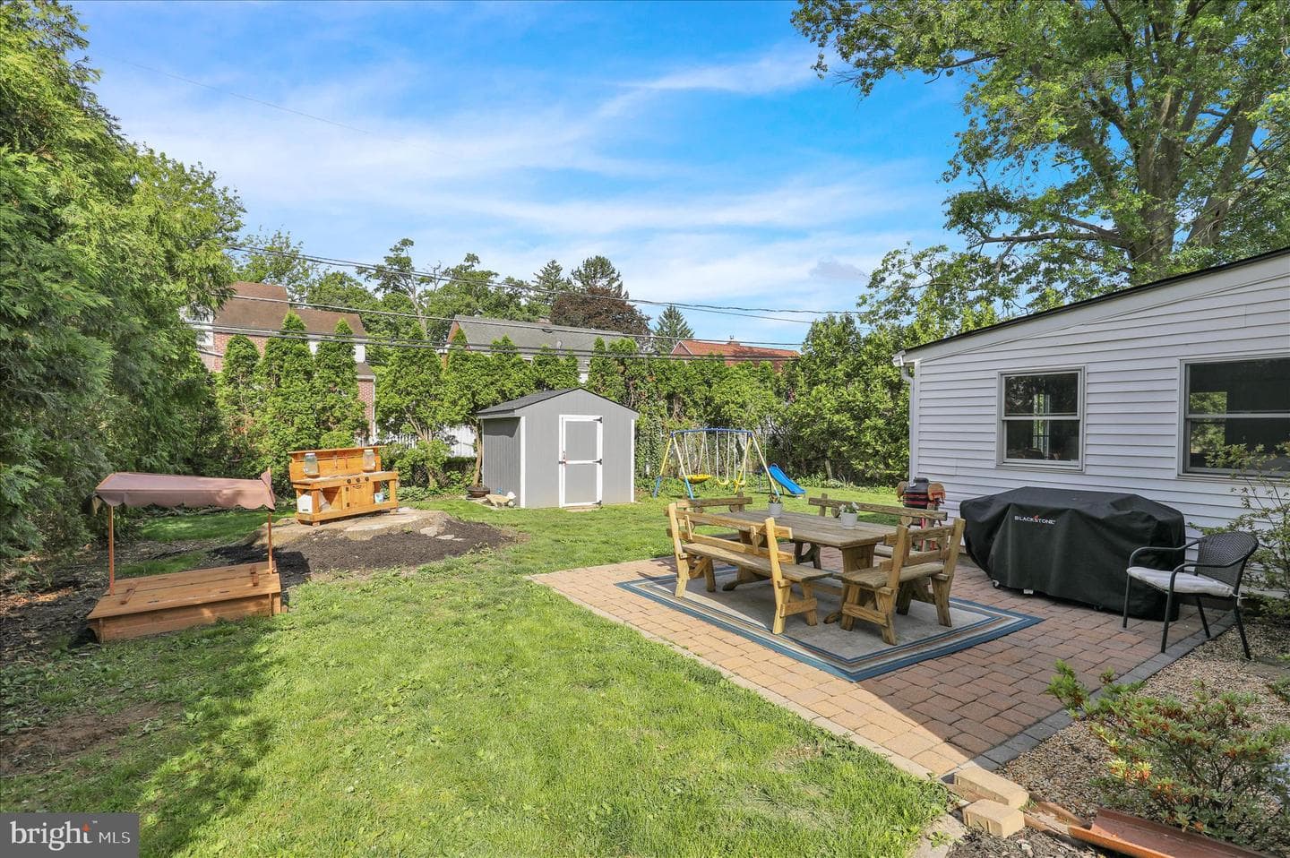 310 Harvard Boulevard photo 17