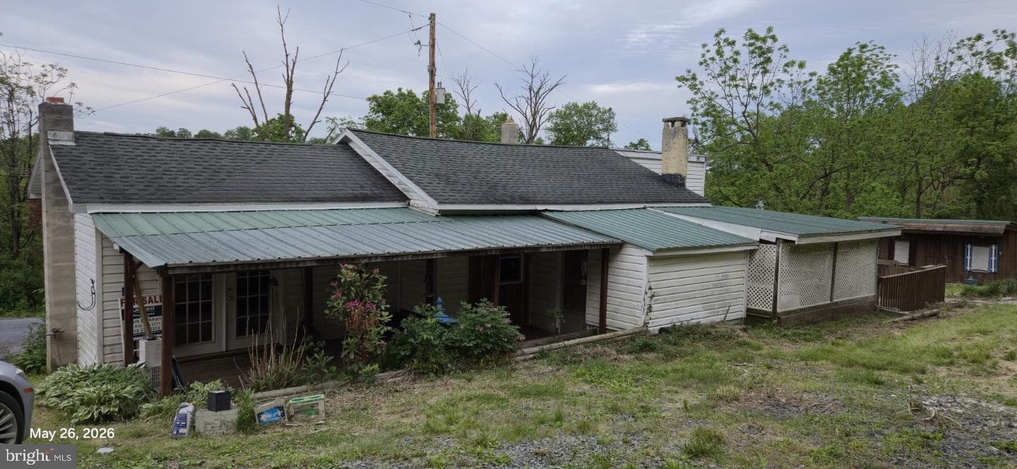 640 Walnut Road photo 2