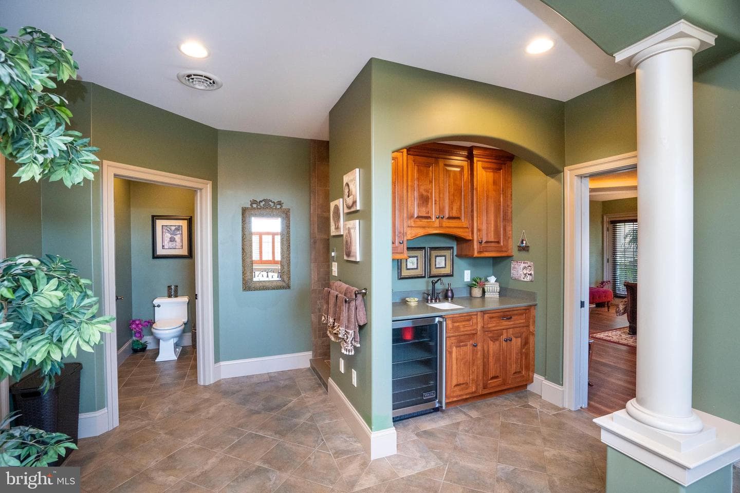 479 Imperial Drive photo 19