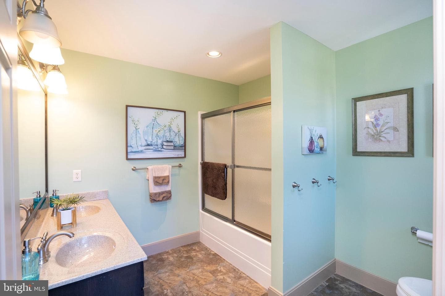 479 Imperial Drive photo 28