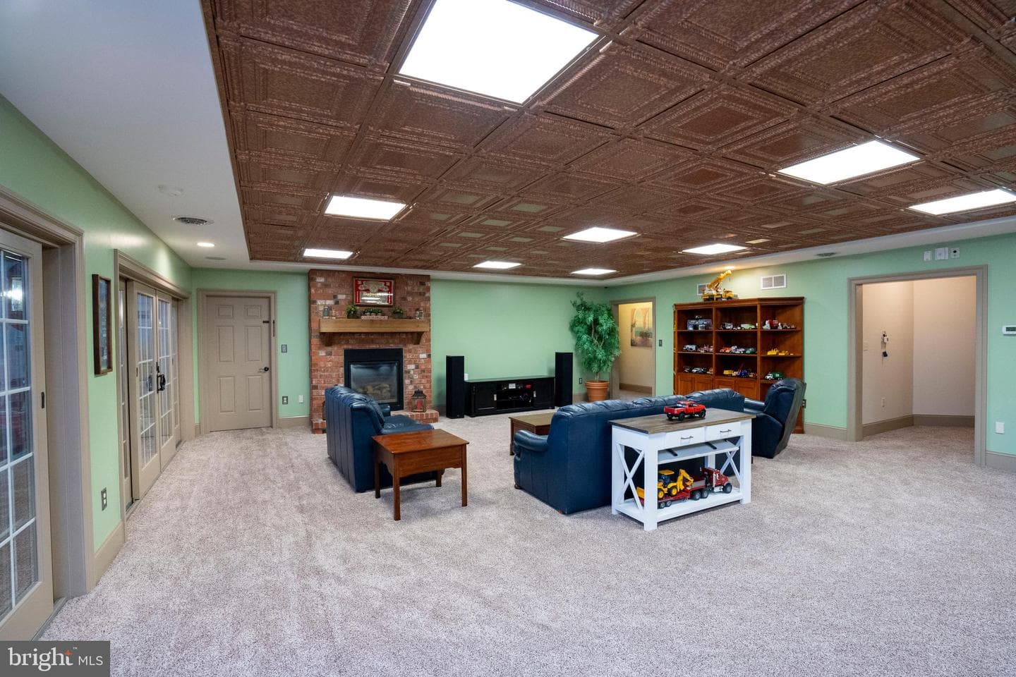 479 Imperial Drive photo 45