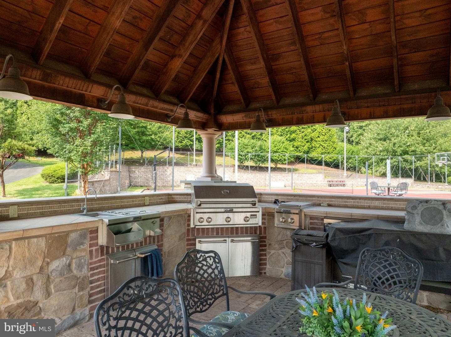 479 Imperial Drive photo 74