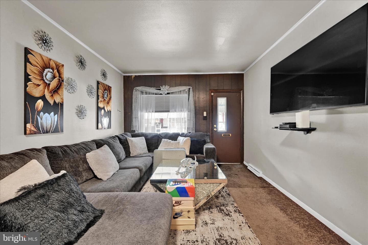 936 N Pike Street photo 6