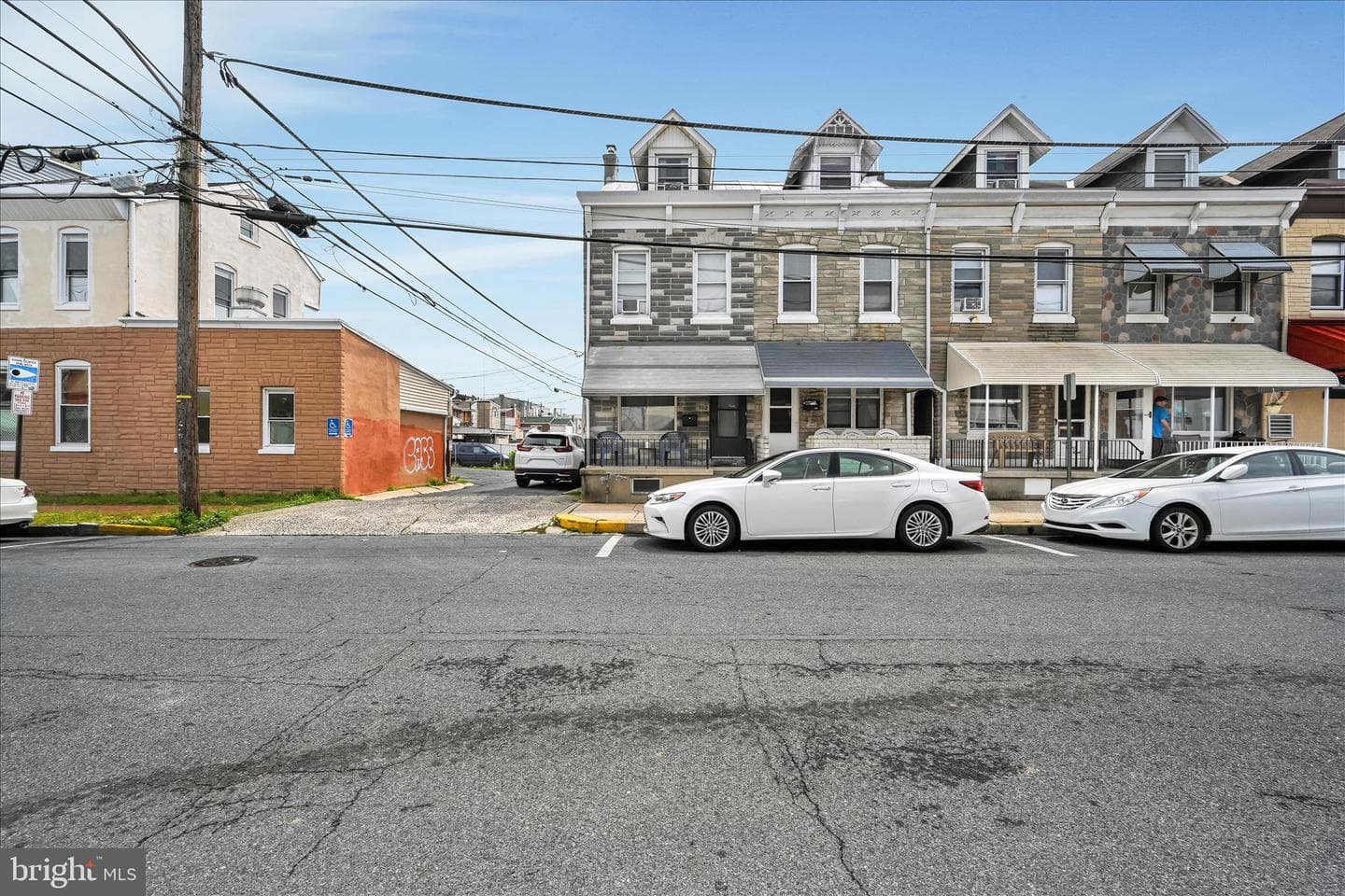 942 Pike Street, Reading