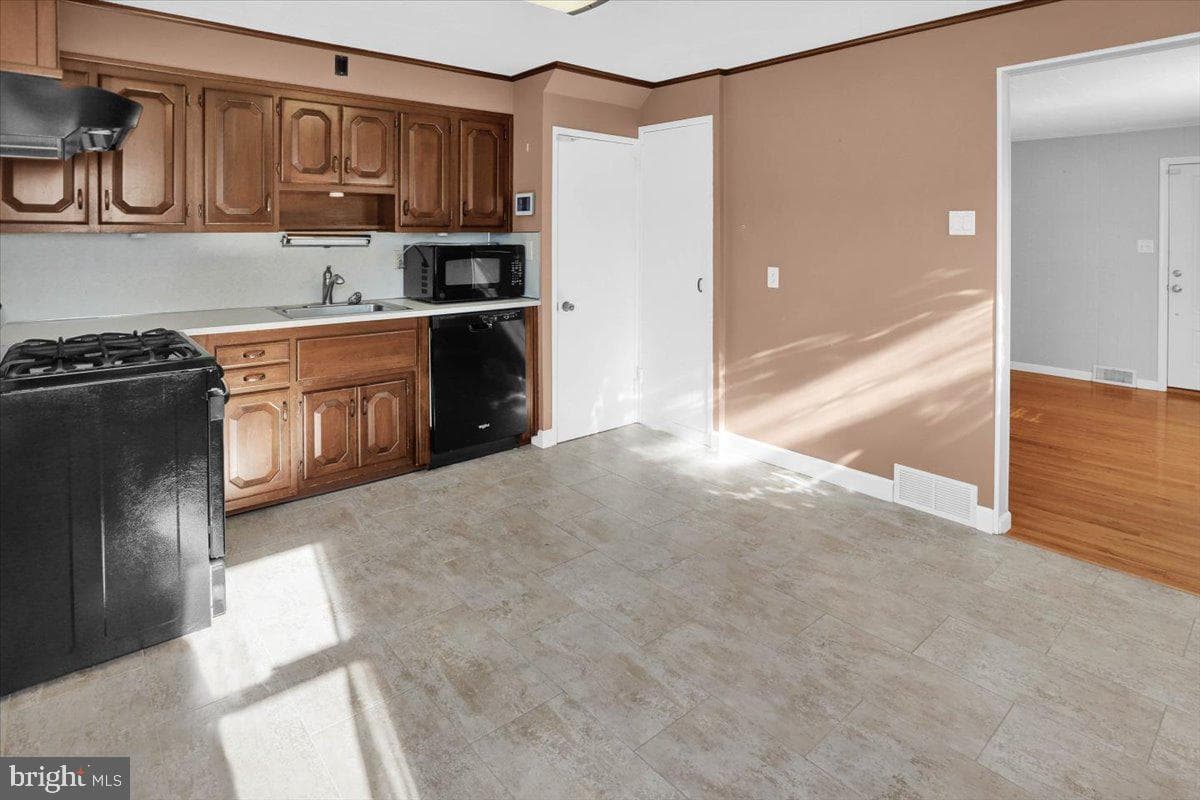 513 Harding Avenue photo 18