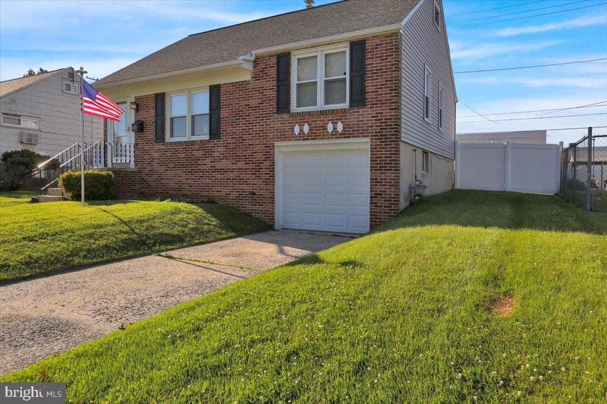 513 Harding Avenue photo 4