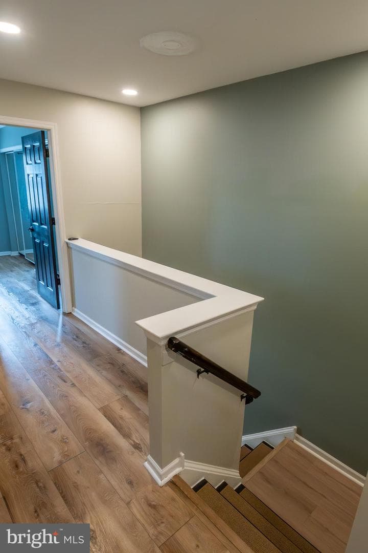 111 Canberra Court photo 15