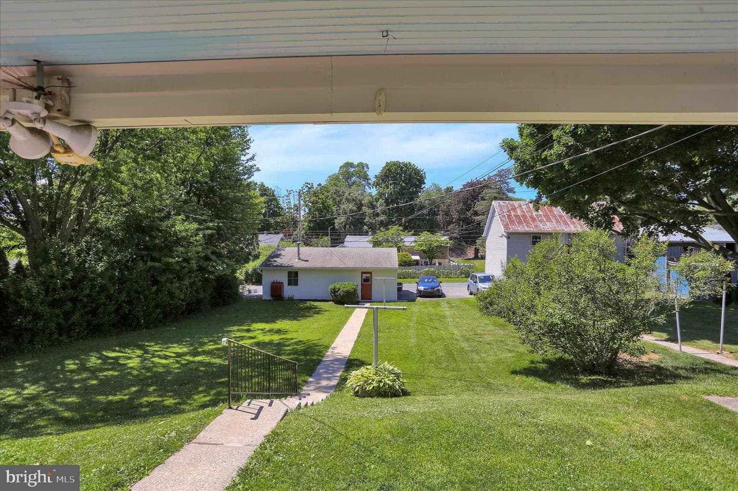 337 E Main Street photo 5