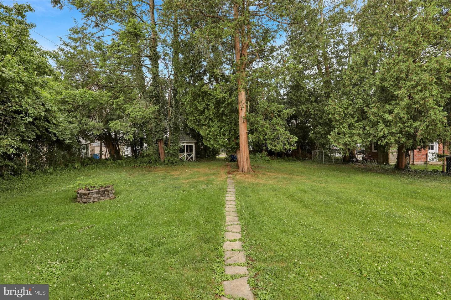12 Intervilla Avenue photo 32