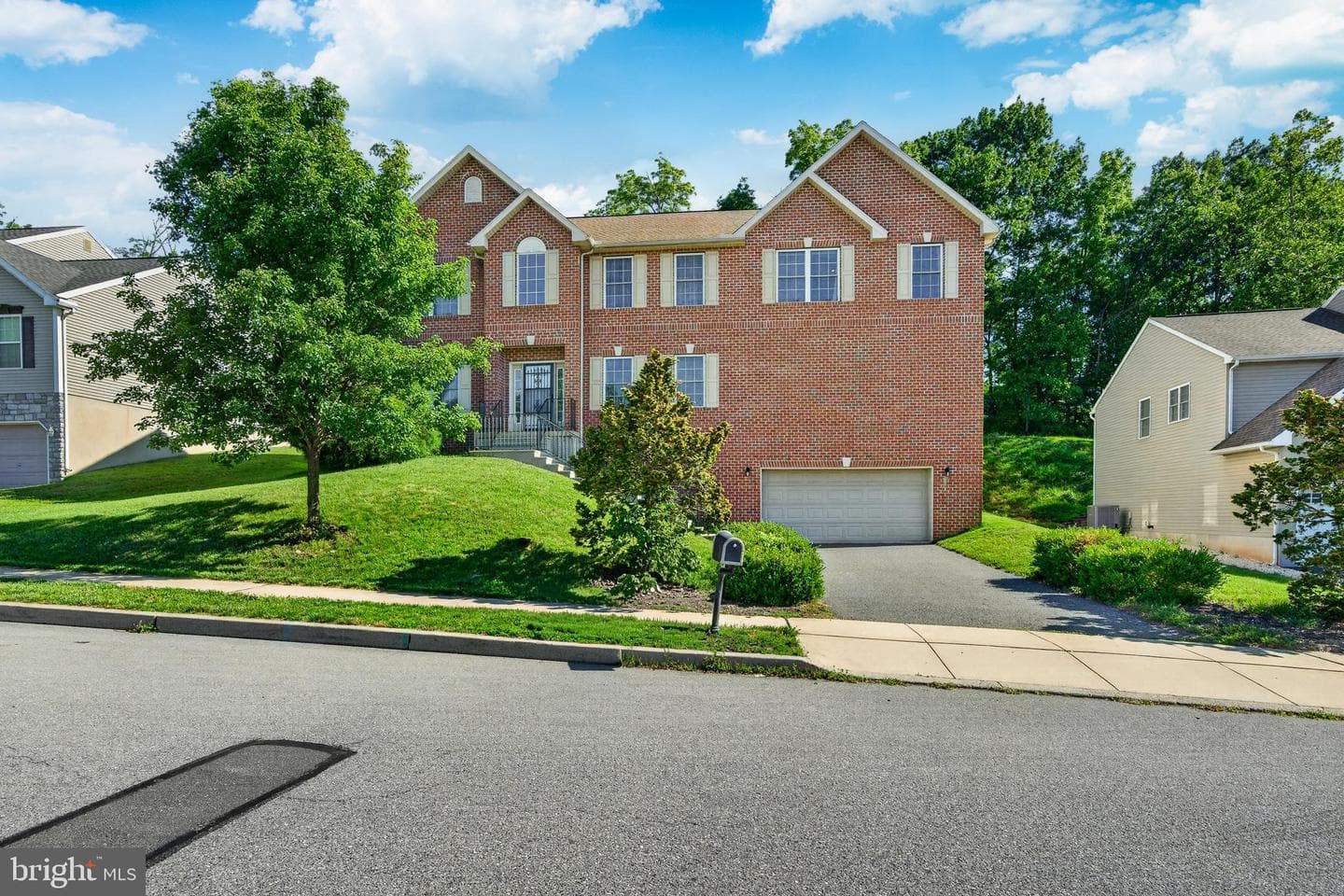 15 Sawgrass Drive, Reading