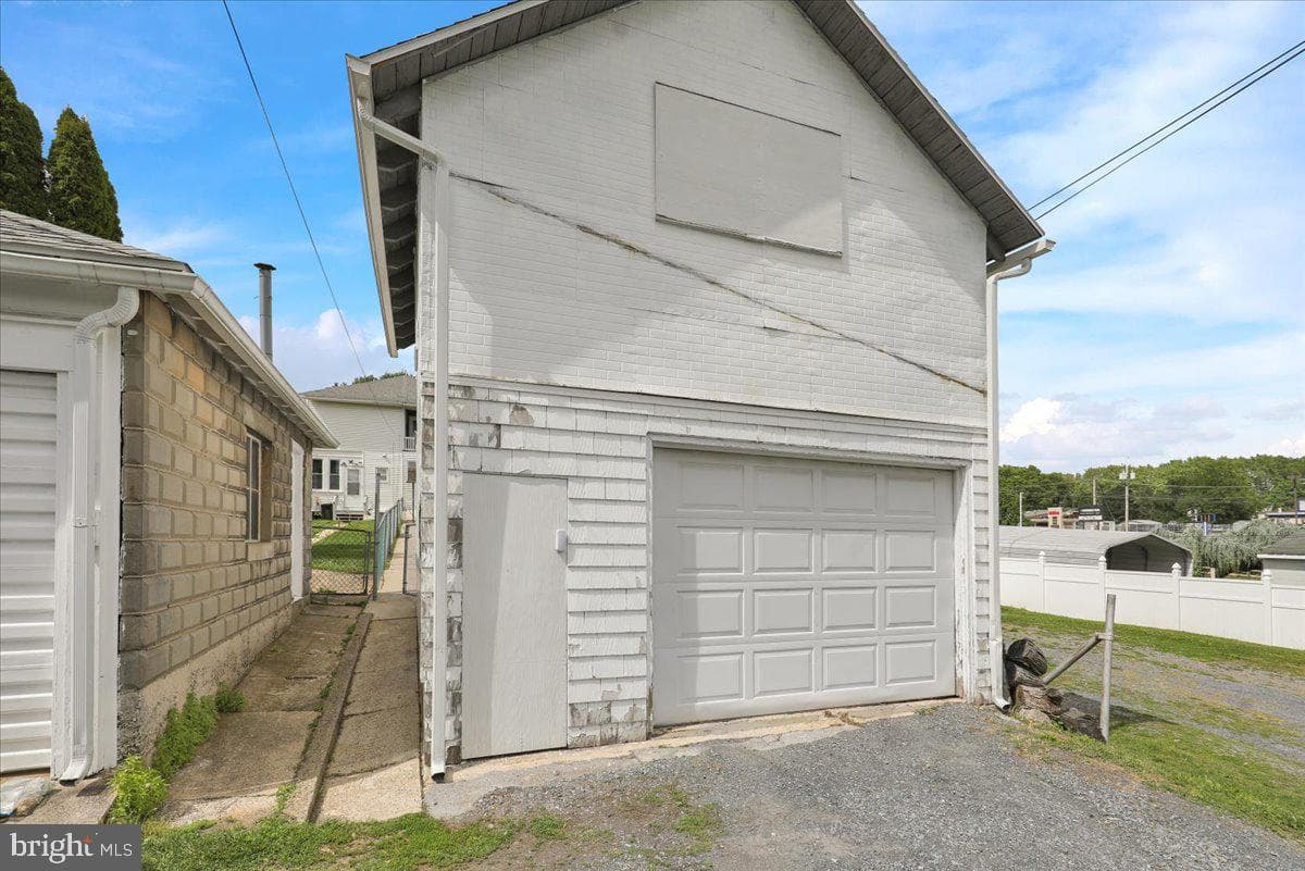 3418 Penn photo 23