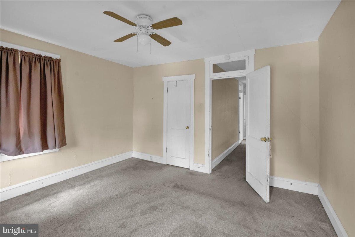 3418 Penn photo 9