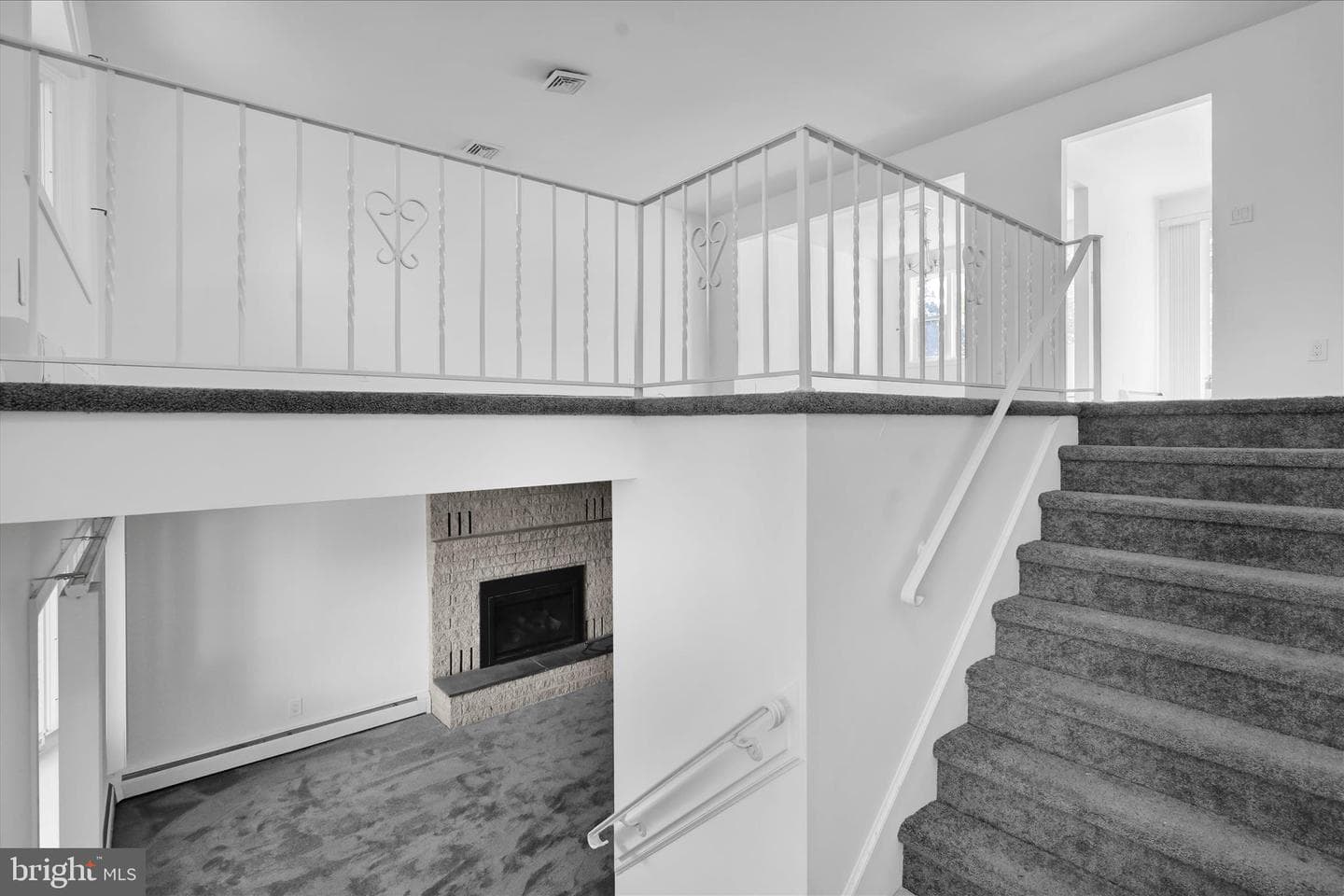 97 Wellington Boulevard photo 2