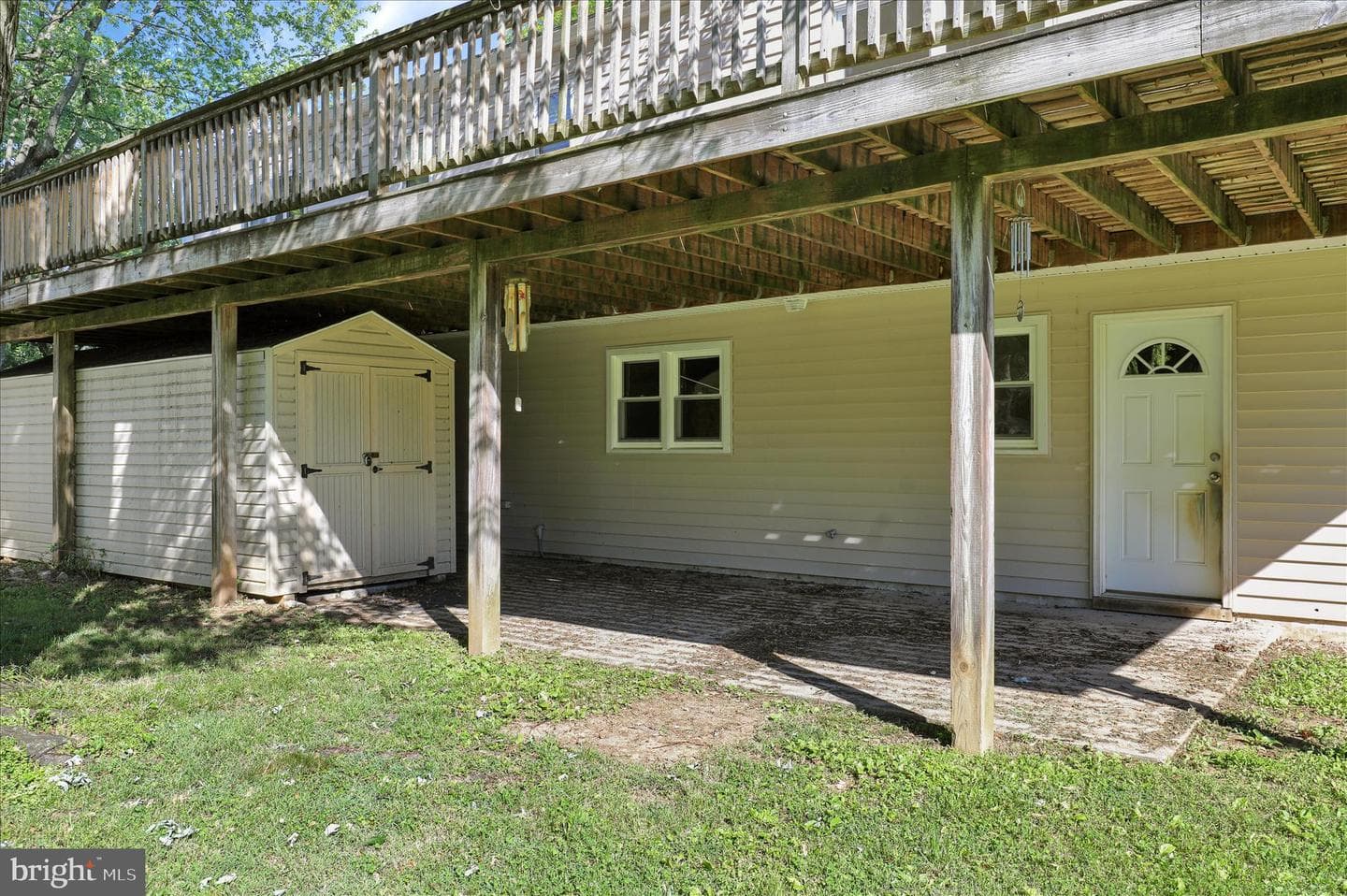 97 Wellington Boulevard photo 35