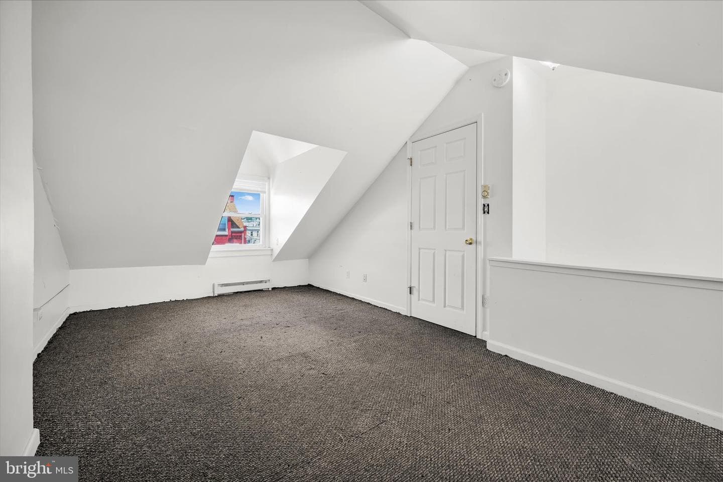 940 Pike Street photo 30