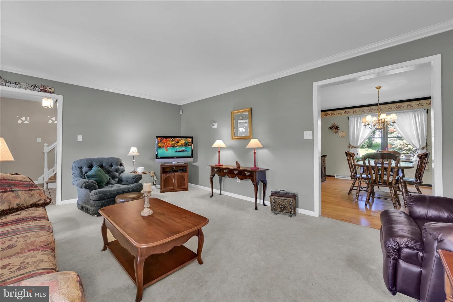 265 Faith Drive photo 9