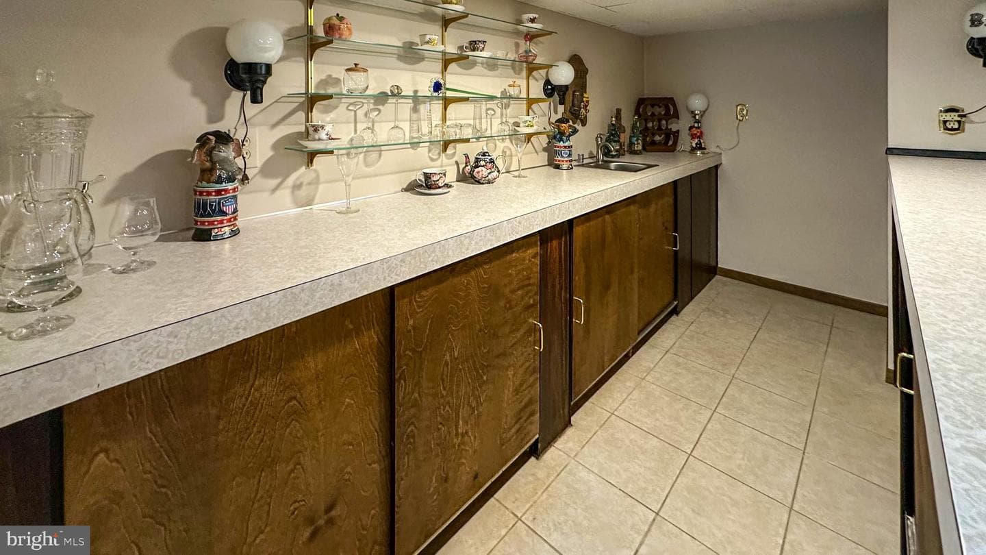 613 Floret Avenue photo 44