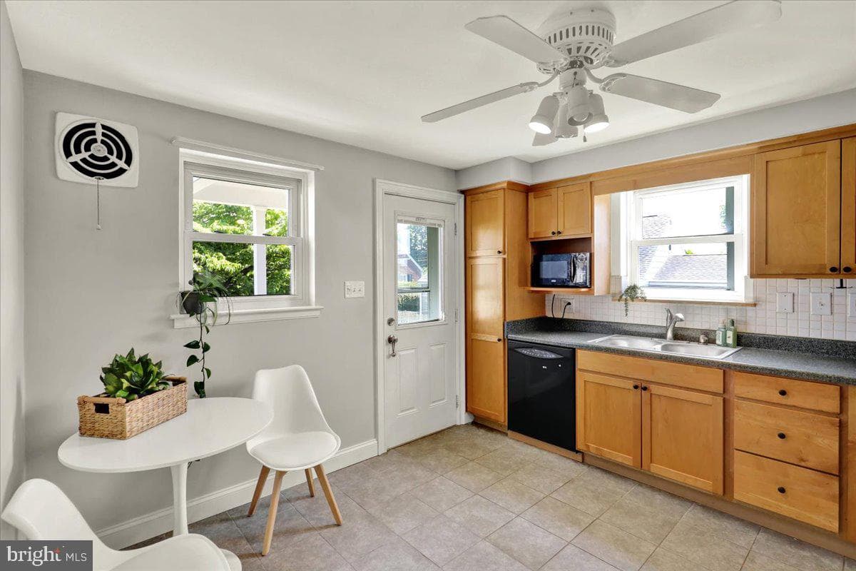 418 Egle Road photo 12