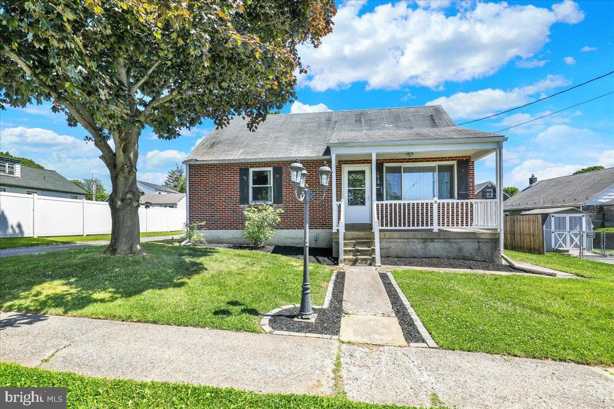 418 Egle Road photo 2