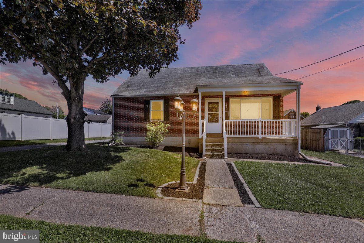 418 Egle Road photo 4