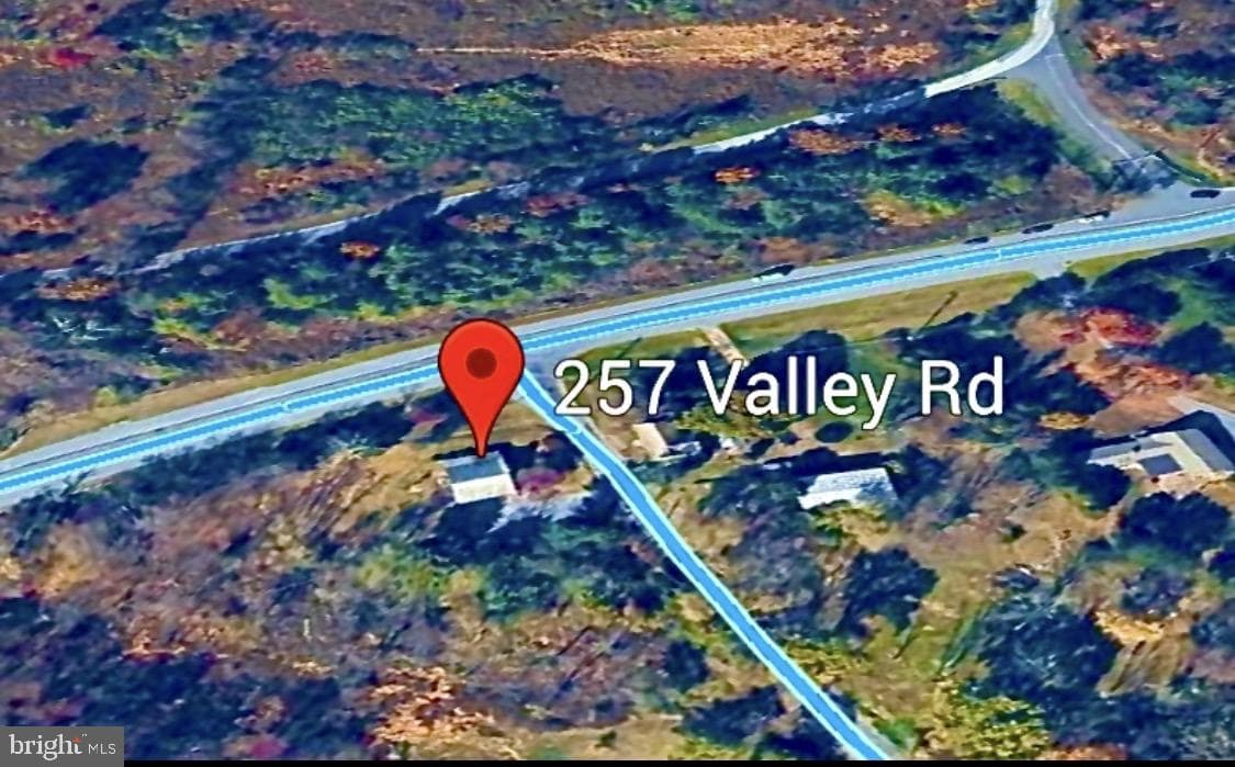 257 Valley Road photo 12