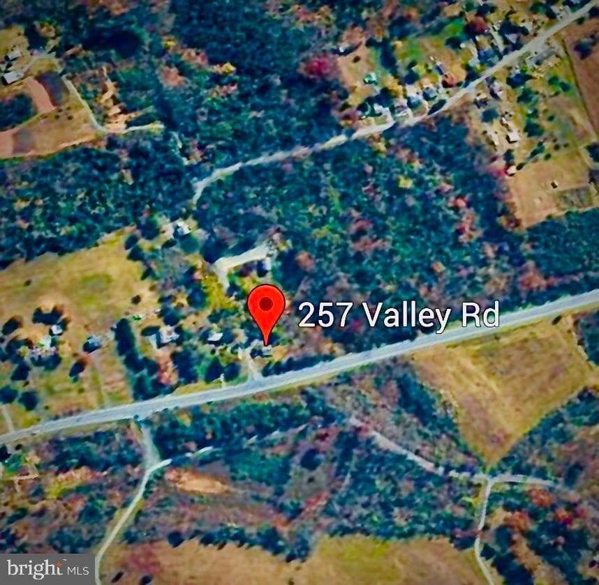 257 Valley Road photo 13