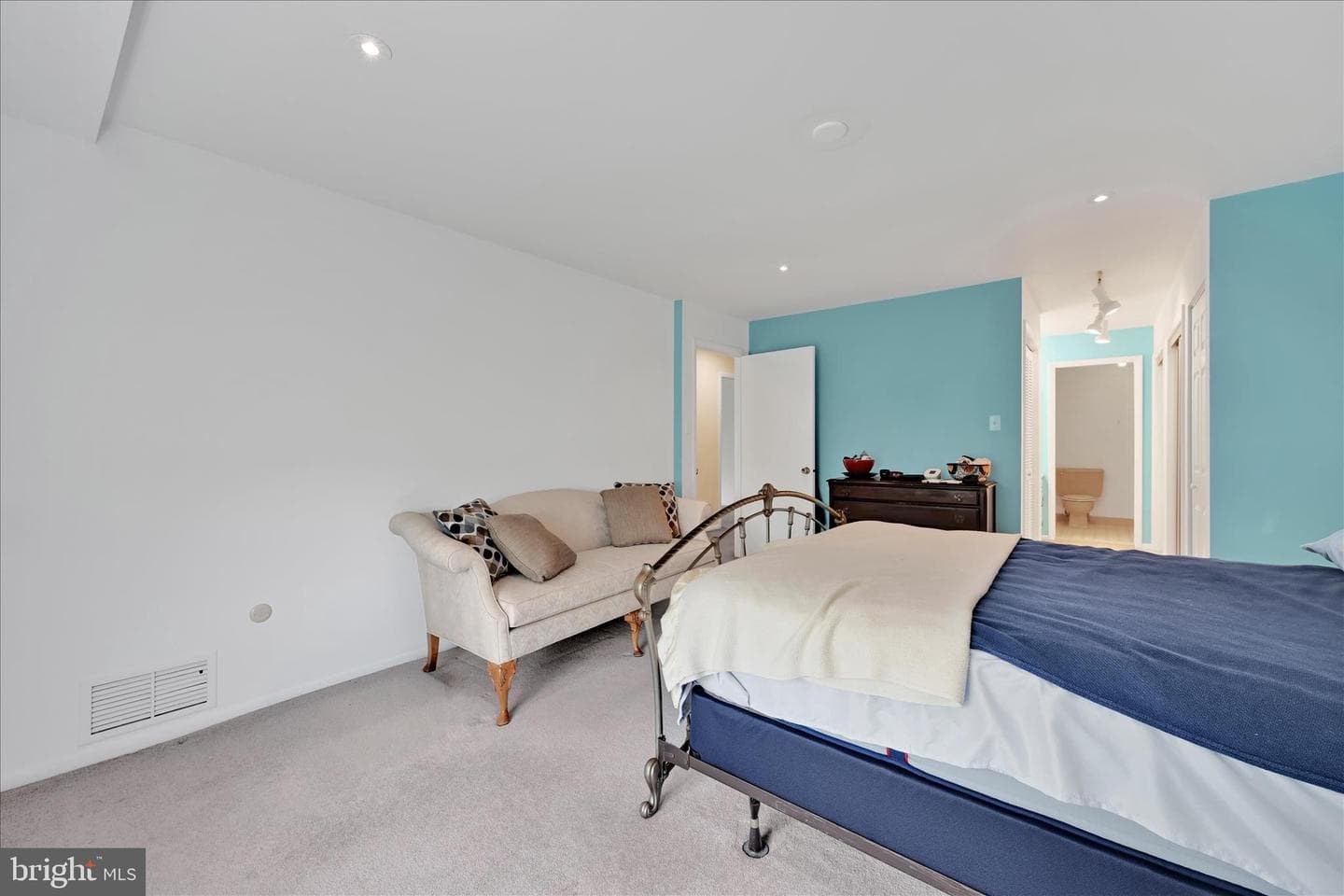 1375 Pershing Boulevard #608 photo 19