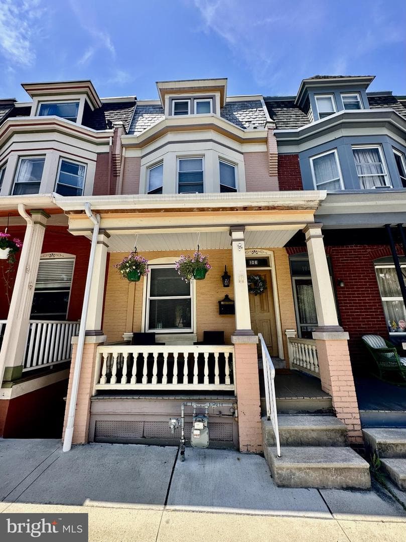 106 S 6th Ave, Reading