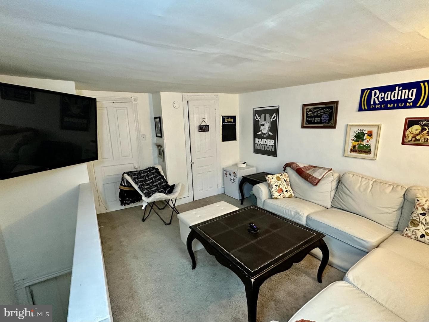 106 S 6th Avenue photo 12