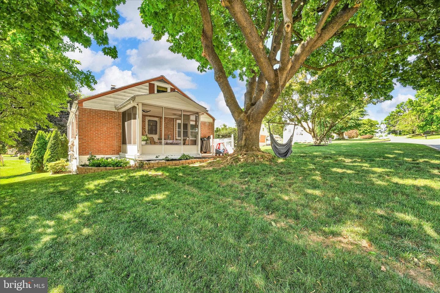 3523 Lantana Avenue photo 11