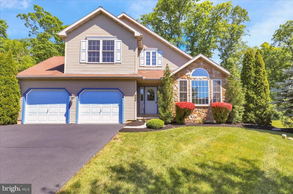 223 Woodbridge Lane photo 38