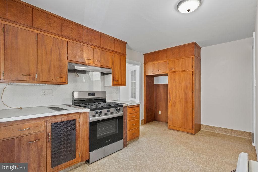 120 S Kemp Street photo 14