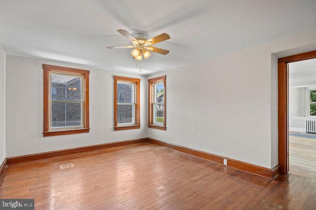 120 S Kemp Street photo 23