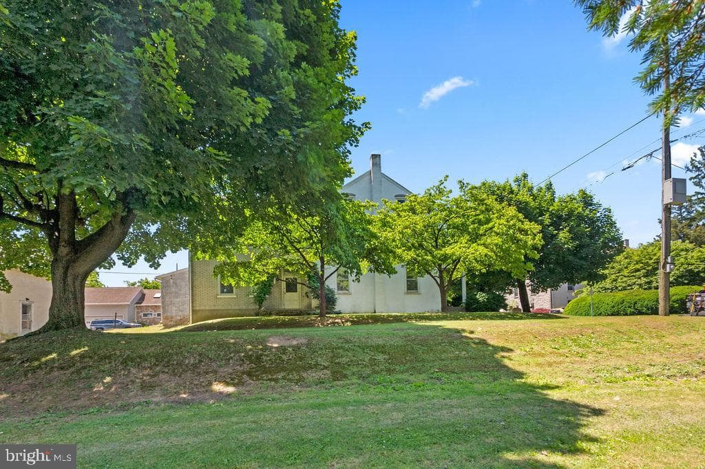120 S Kemp Street photo 3