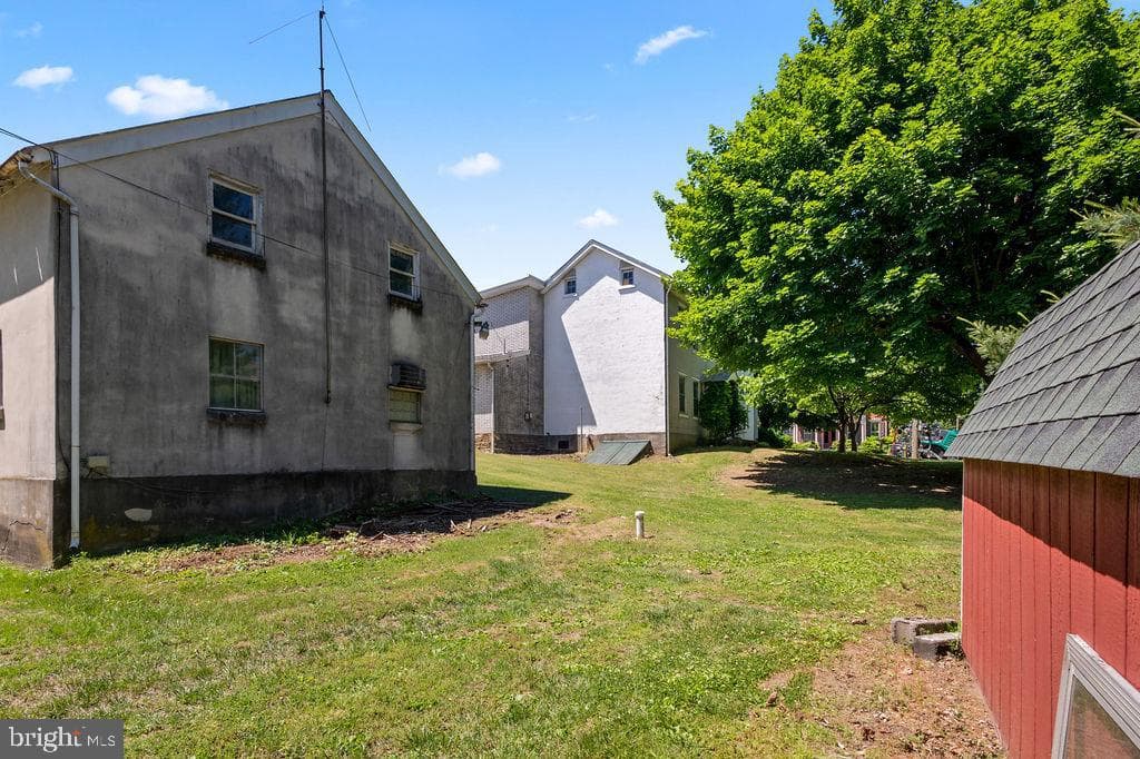 120 S Kemp Street photo 36