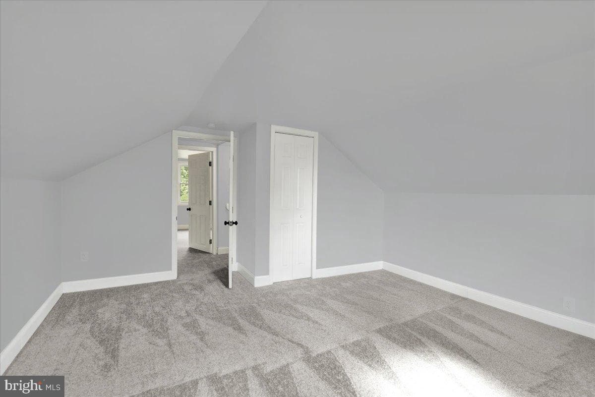 4114 Sefranka Road photo 15