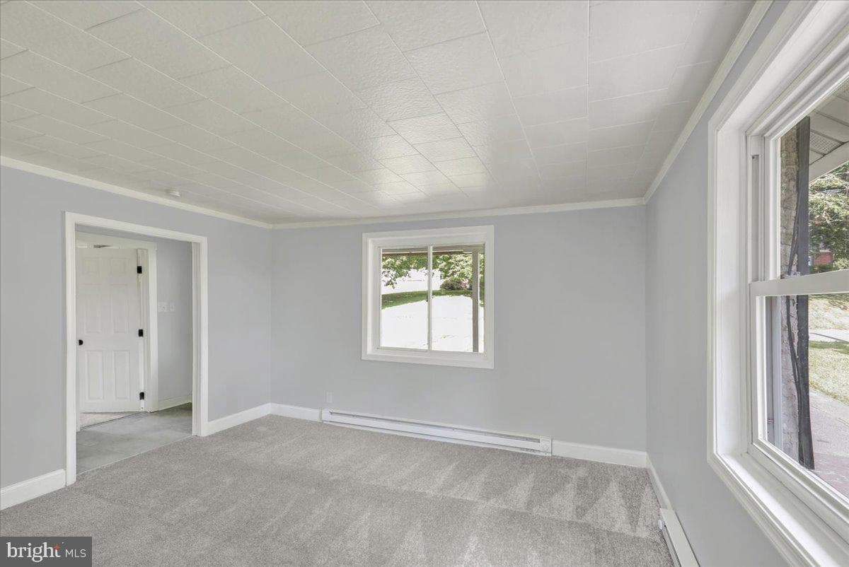 4114 Sefranka Road photo 4