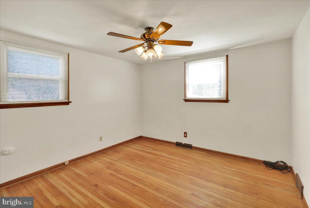 702 Frederick Street photo 18